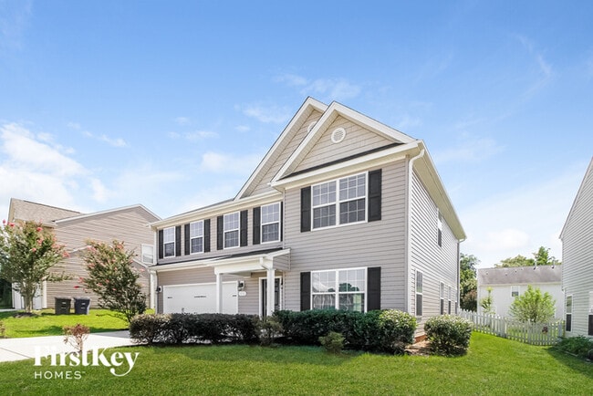 Building Photo - 475 Summergate Dr