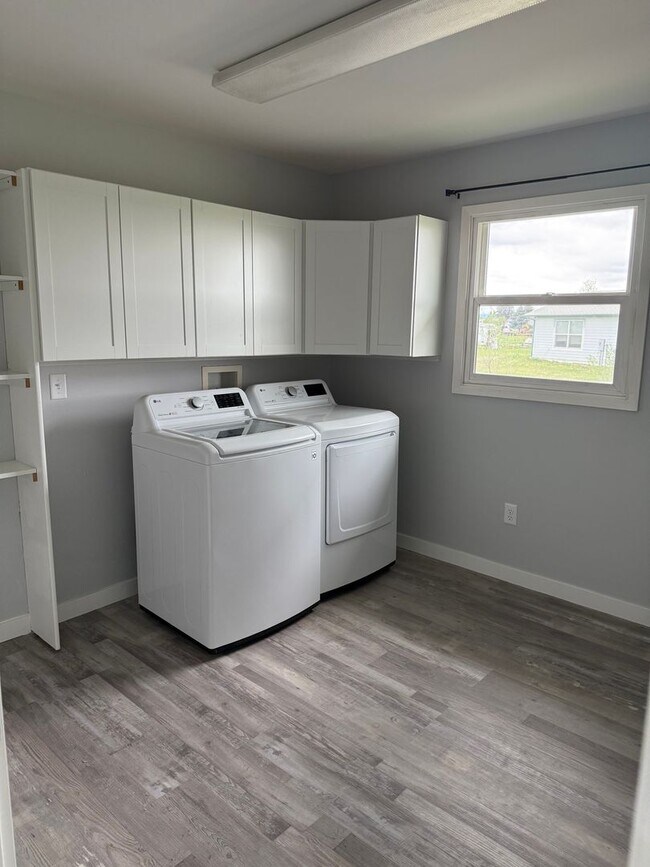 Building Photo - 184 Baileys Way