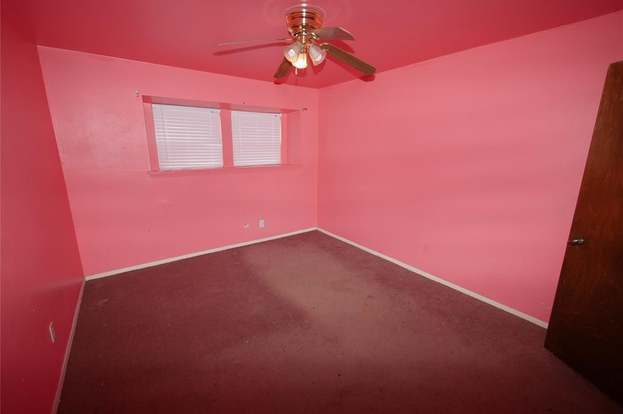 Building Photo - 12314 Plumpoint Dr