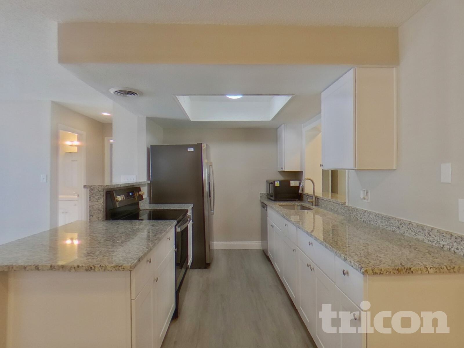 Building Photo - 2541 Brampton Ct