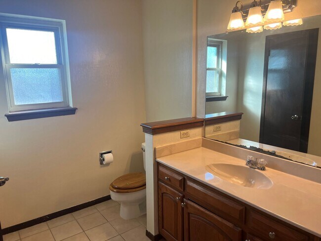Building Photo - Beautiful 1-story southwestern-style home in west El Paso