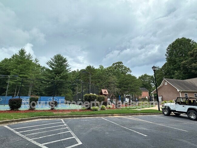 Building Photo - 7439 Mason Falls Dr