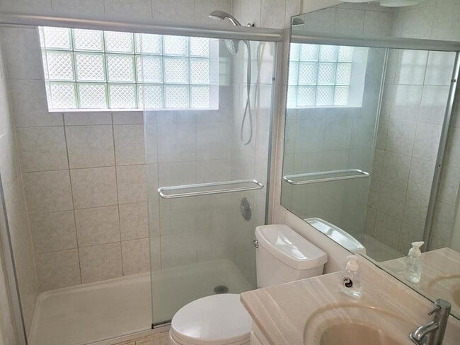Building Photo - 1027 Lido Ct