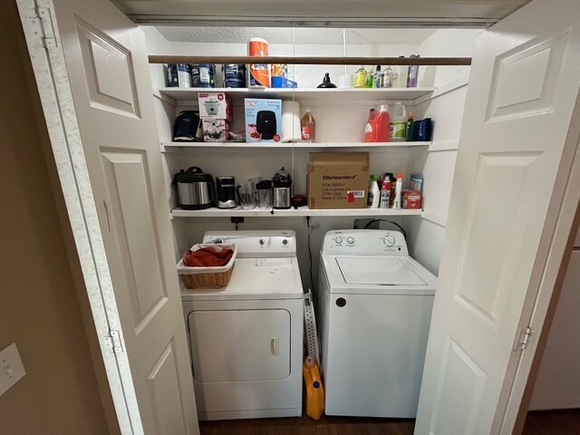 Building Photo - 1606 Lemon Tree Ln