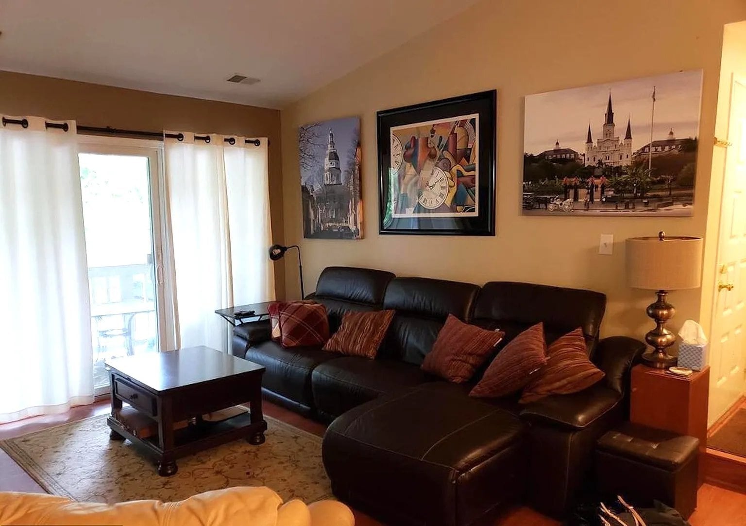 Building Photo - 13102 Wonderland Way