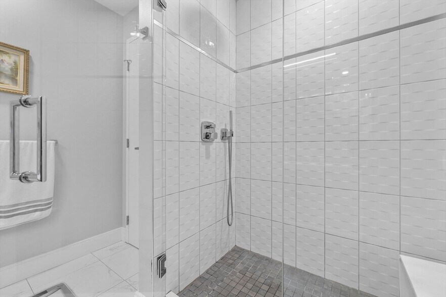 Building Photo - 150 Dorchester Ave