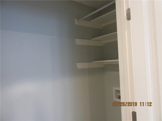 Building Photo - 1108 S Haden