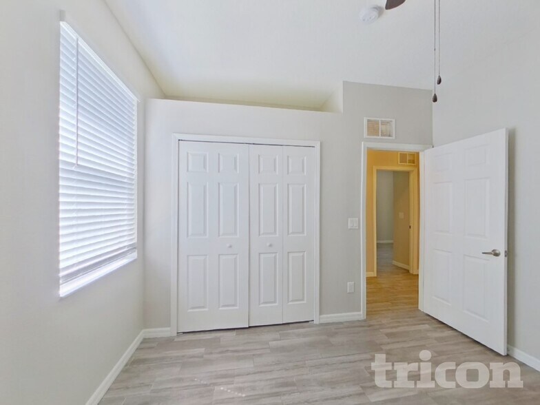 Building Photo - 6705 Cambridge Park Dr