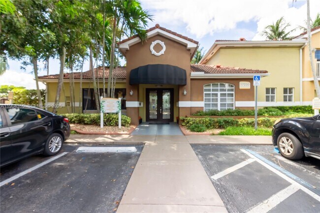 Building Photo - 17230 NW 64th Ave