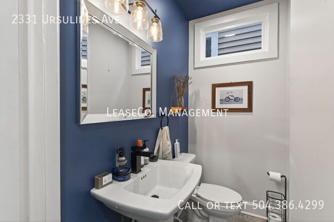 Building Photo - 2331 Ursulines Ave