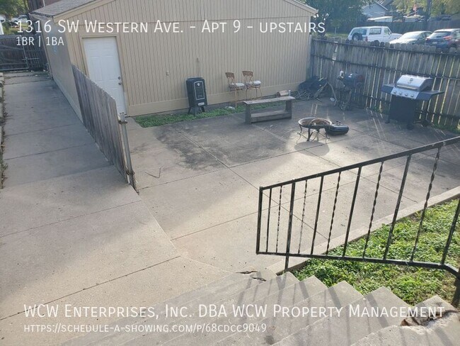 Building Photo - 1316 SW Western Ave
