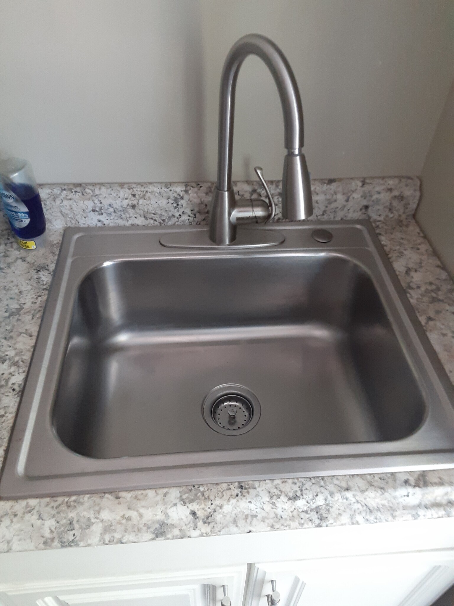 Building Photo - 2020 Highland Ave