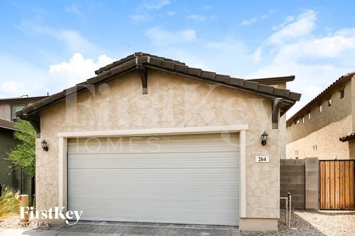 Building Photo - 264 N 69th Pl