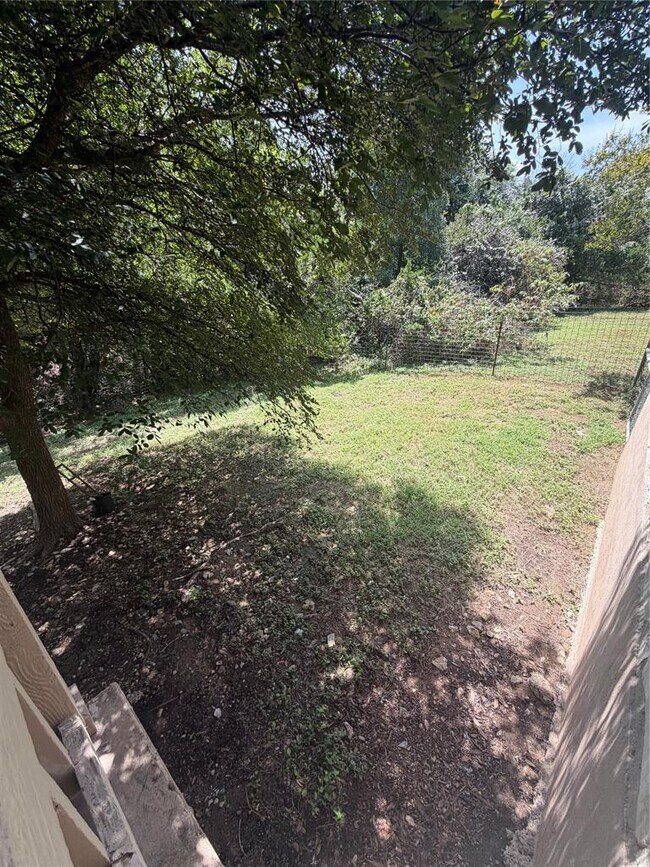 Building Photo - 11101 Oak Branch Dr