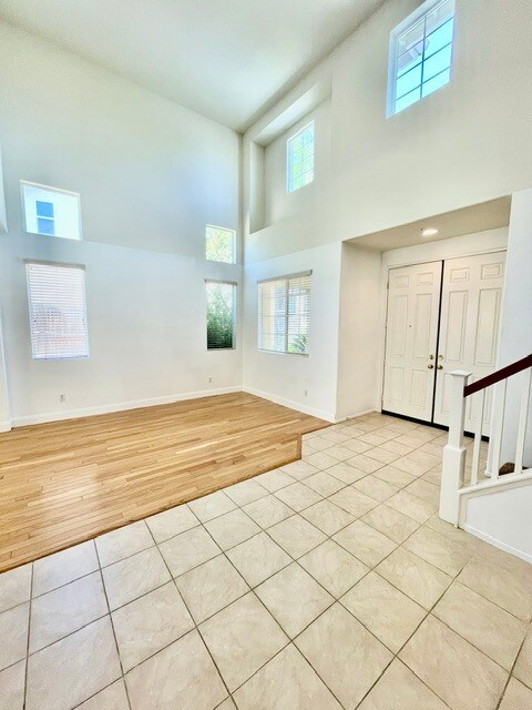Building Photo - 179 Alabaster Loop