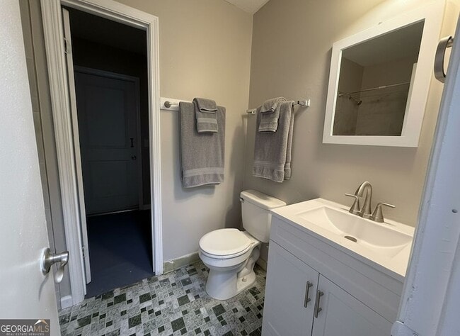 Building Photo - 7 W Park Ct