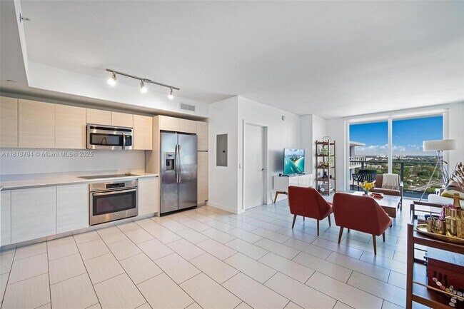Building Photo - 4250 Biscayne Blvd