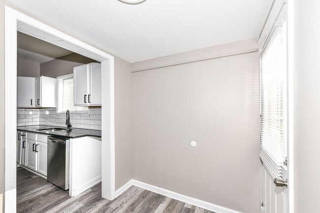 Building Photo - 3848-50 North Capitol Avenue