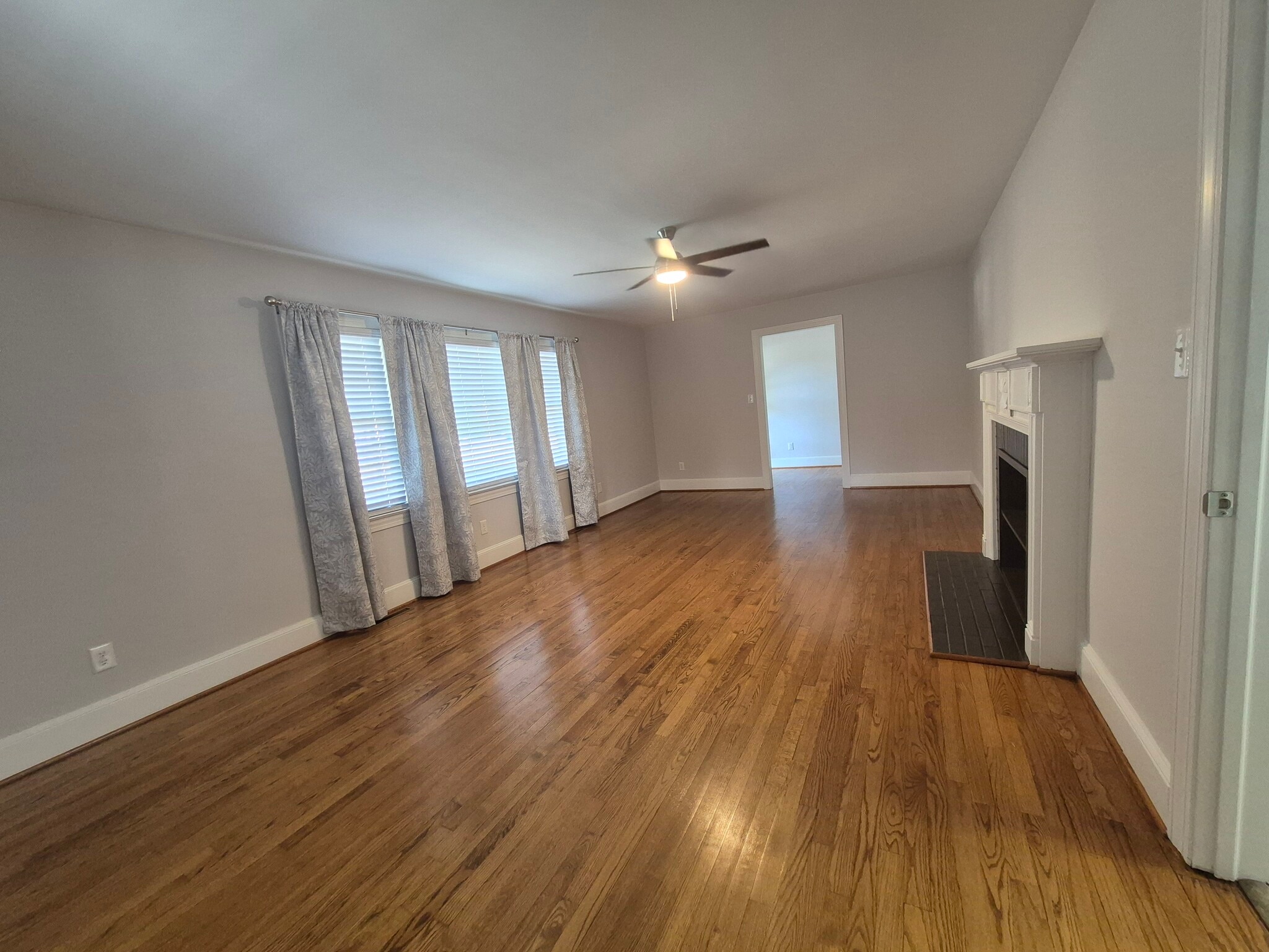 Building Photo - 1802 S Elm St