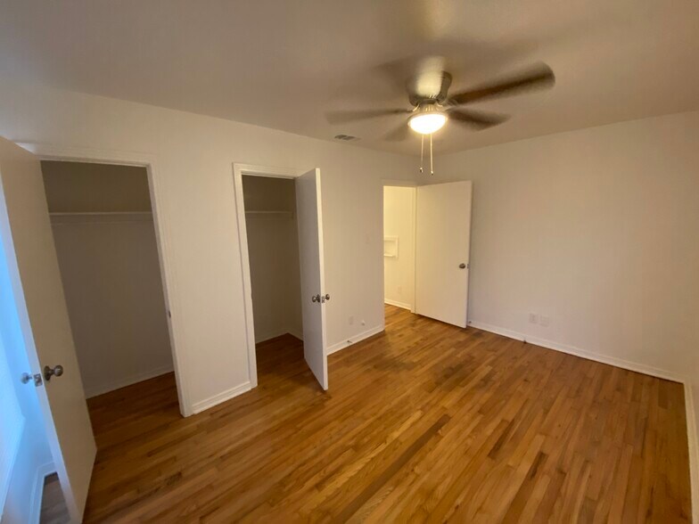 Primary Photo - 2047 Farola Dr