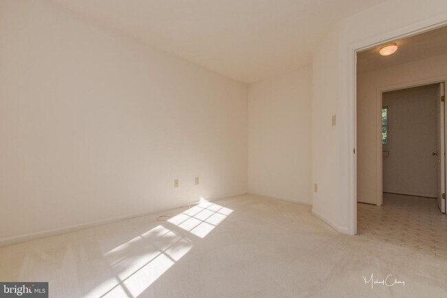 Building Photo - 14114 Silent Wood Way
