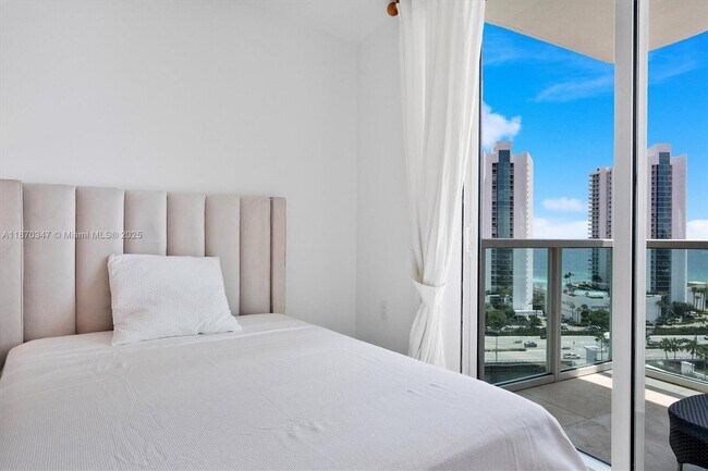 Building Photo - 200 Sunny Isles Blvd