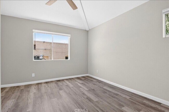 Building Photo - 6150 Rugby Ave