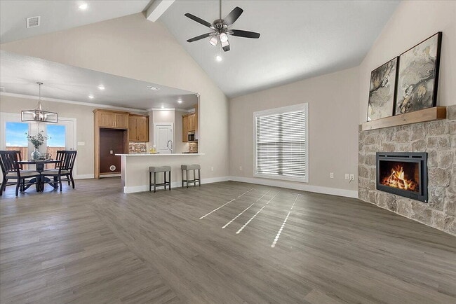 Building Photo - 133 Calvin Dr