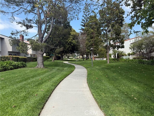 Building Photo - 2632 Vista Del Oro