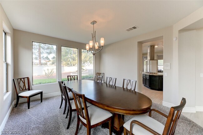 Building Photo - 5 Chateau Whistler Ct