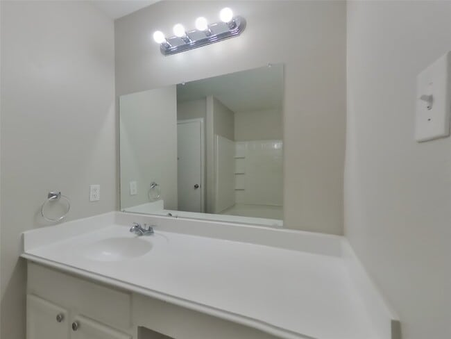 Building Photo - 614 Harpswell Ln