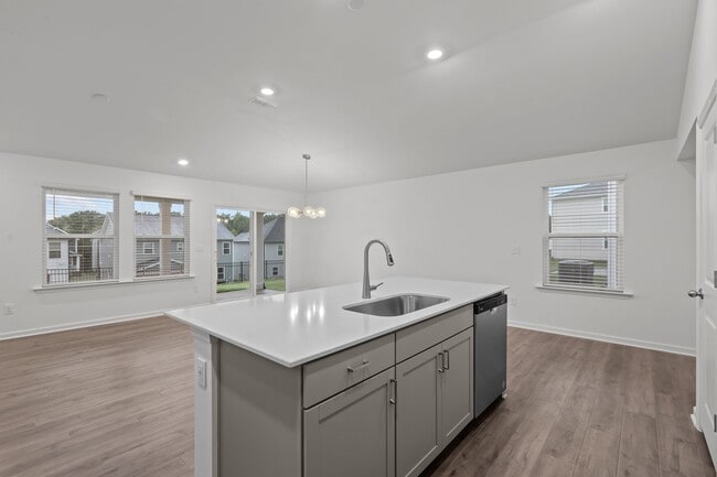 Building Photo - 2130 Rockface Wy