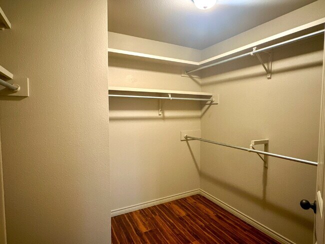 Building Photo - Great 3/2/2 in South Lubbock!