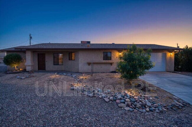Building Photo - 2512 Cisco Dr S