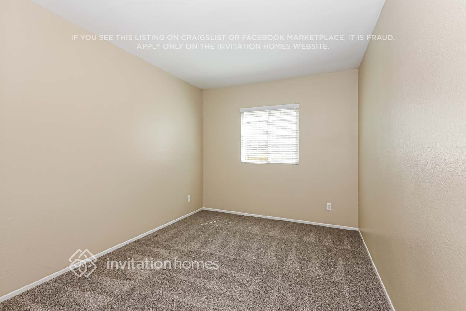 Building Photo - 40503 Carly Ct