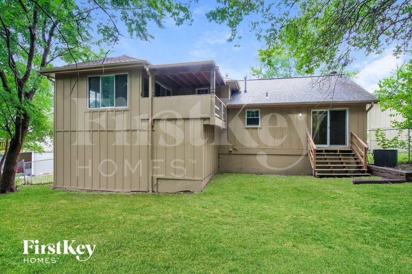 Building Photo - 7918 NW 85th Terrace