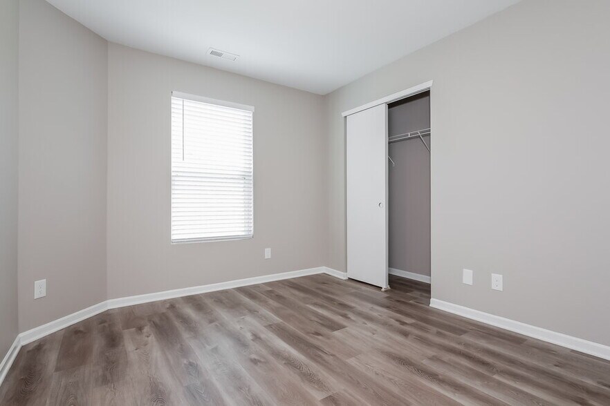 Building Photo - 316 Ranlo Ave