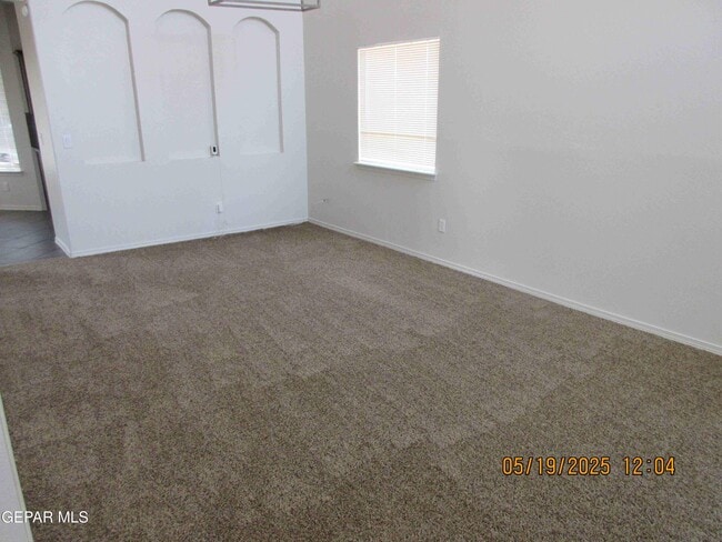 Building Photo - 14212 Trigger Rock Ln