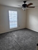 Building Photo - 268 Heatherwood Dr