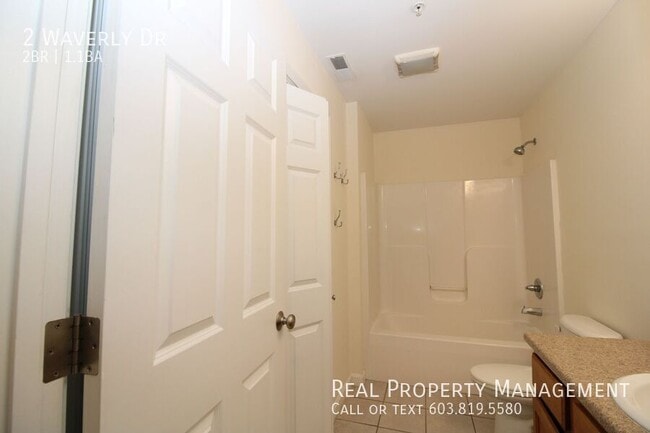 Building Photo - 2 Waverly Dr