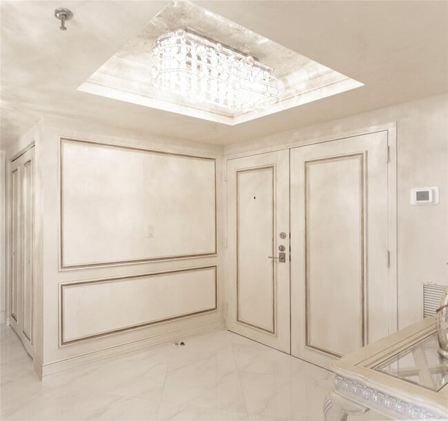 Building Photo - 2917 S Ocean Blvd