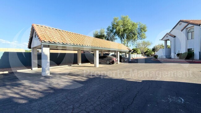 Building Photo - 1800 W Elliot Rd
