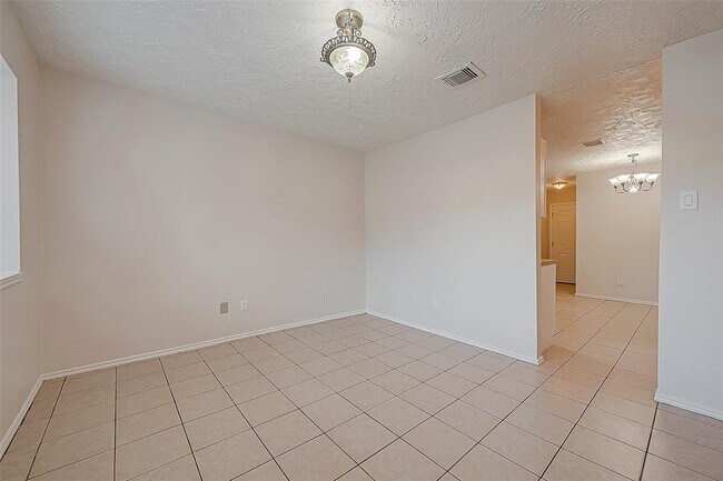 Building Photo - 1514 Jo Ann Ln