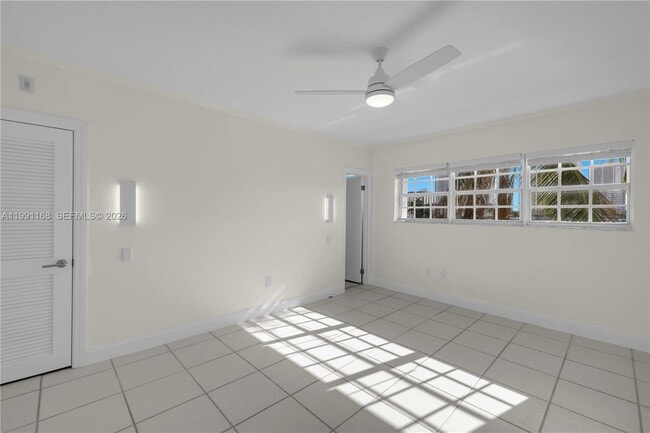 Building Photo - 462 Golden Isles Dr