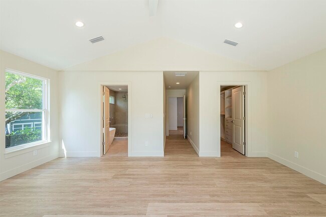Building Photo - 2599 A1A S