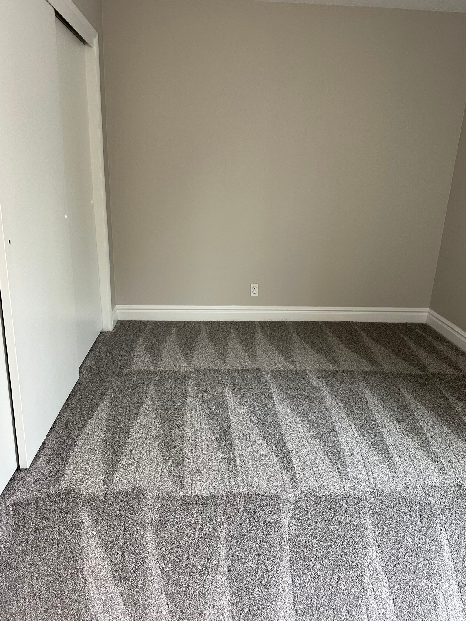 Bedroom - new carpet, fresh paint - 73 F St E
