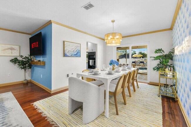 Building Photo - 9414 Laura Anne Dr