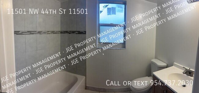 Building Photo - 11501 NW 44th St
