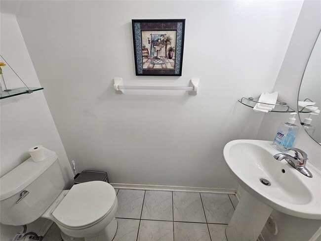 Building Photo - 11011 Conch Ct