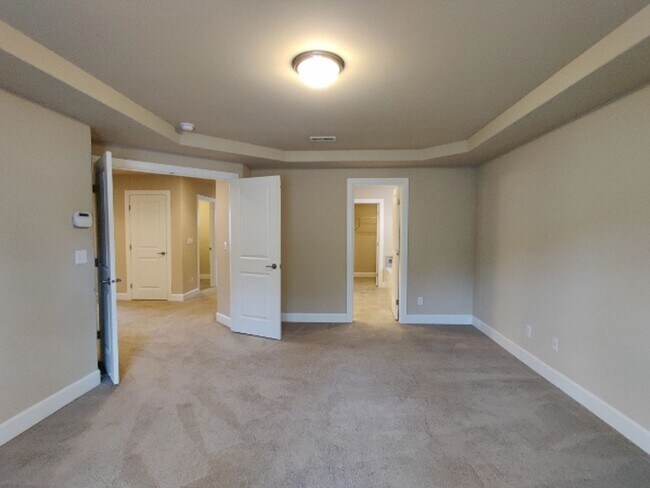 Building Photo - 1580 Ridgeview Loop SW